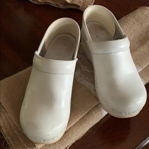 Dansko White Leather Nurse Clogs